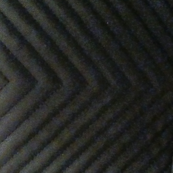 Black Shoulder  HandBag - Picture 2 of 6